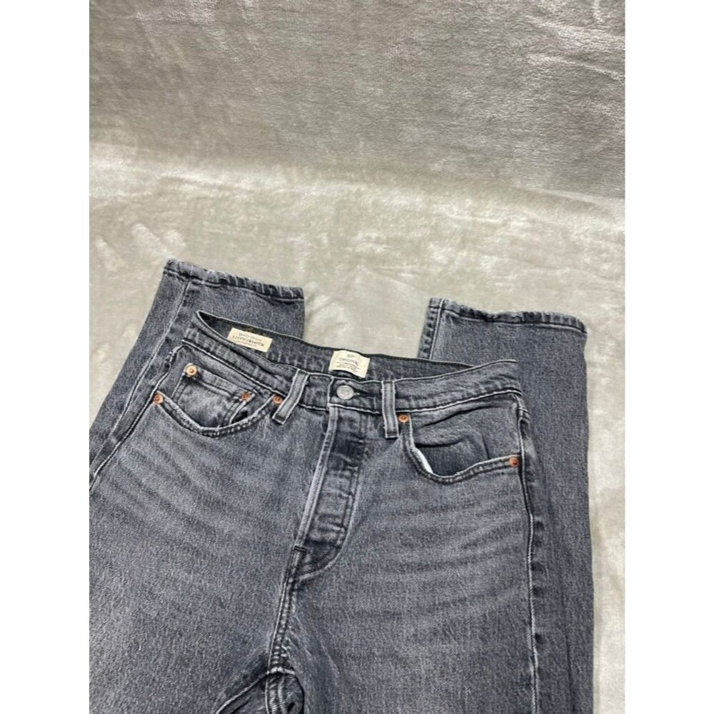 Levi's 501 Button Fly Jeans Women Size 27x32 Gray Light Wash Straight Denim